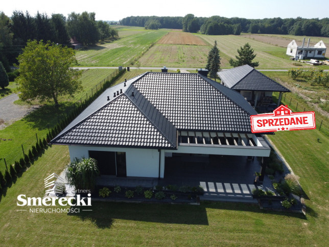 Dom Sprzedaż Motycz 26